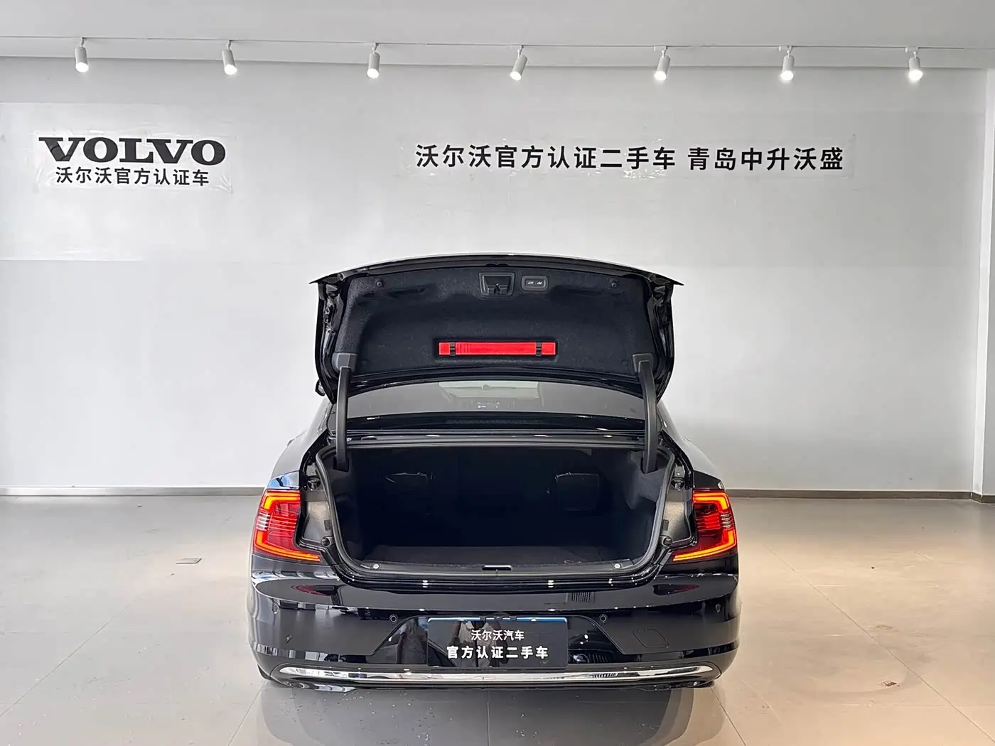 Volvo S90 2025 — Photo 5/9