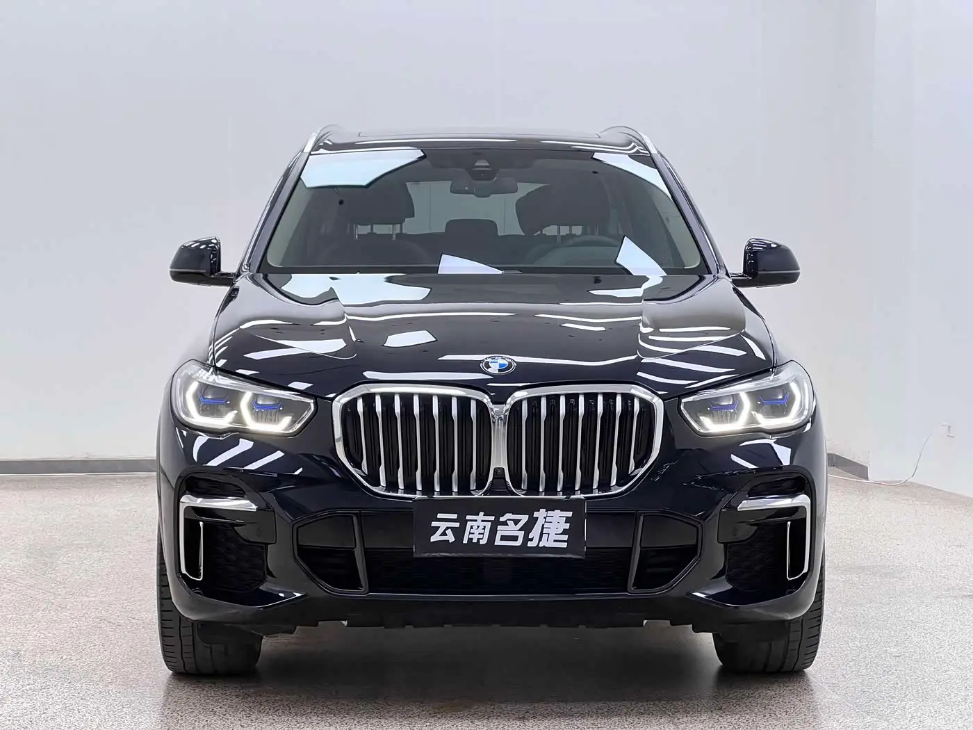 BMW X5 2023 — Photo 2/20
