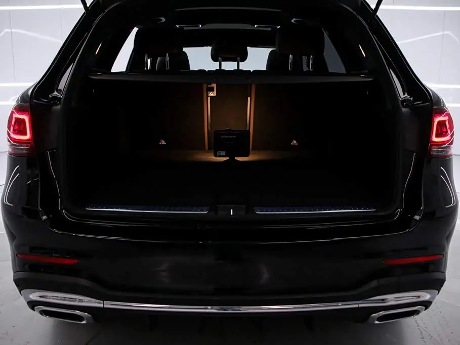 Mercedes-Benz GLC 2022 — Photo 18/20