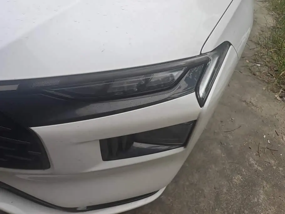 Ford Mondeo 2023 — Şəkil 5/16