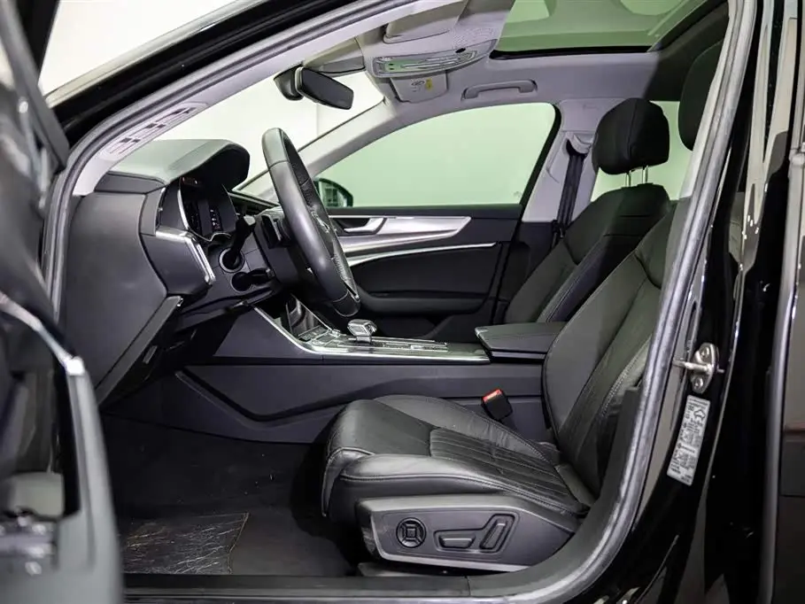 Audi A6L 2020 — Şəkil 8/20