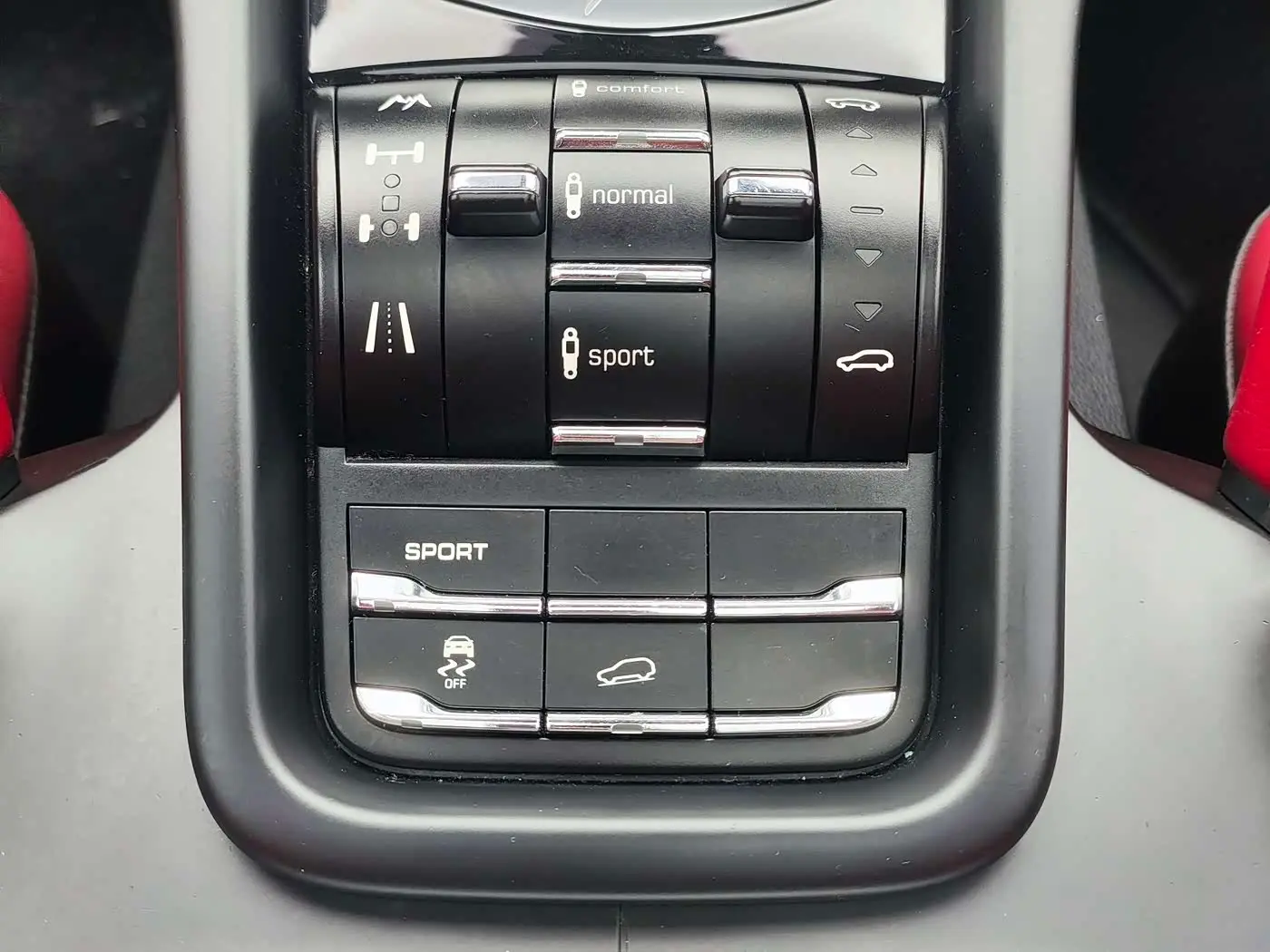 Porsche Cayenne 2013 — Фото 14/20