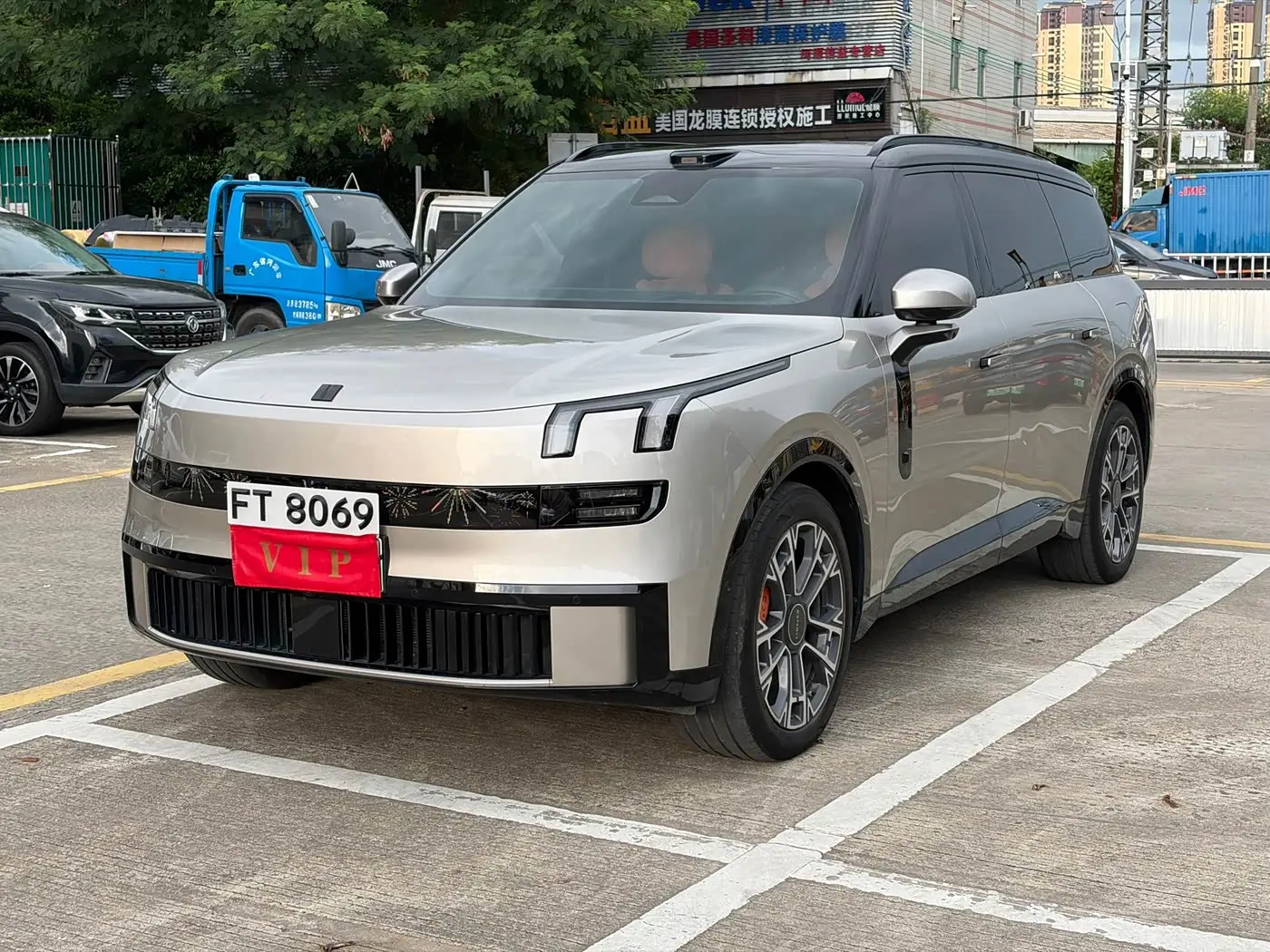 Lynk & Co 900 2025 — Şəkil 1/14