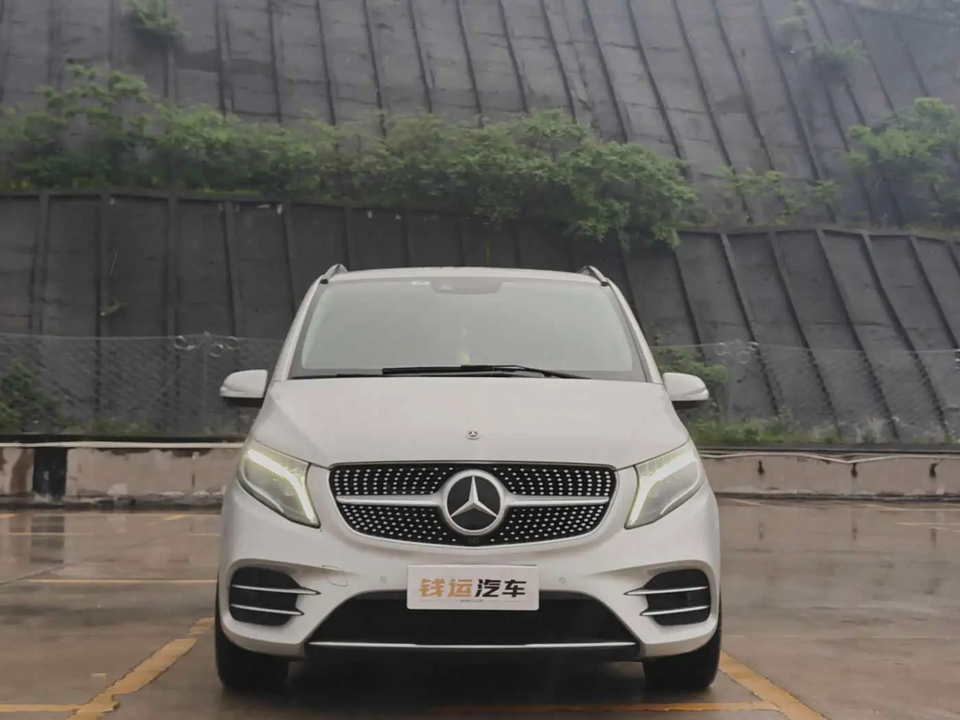 Mercedes-Benz V-Class 2023 — Şəkil 2/20