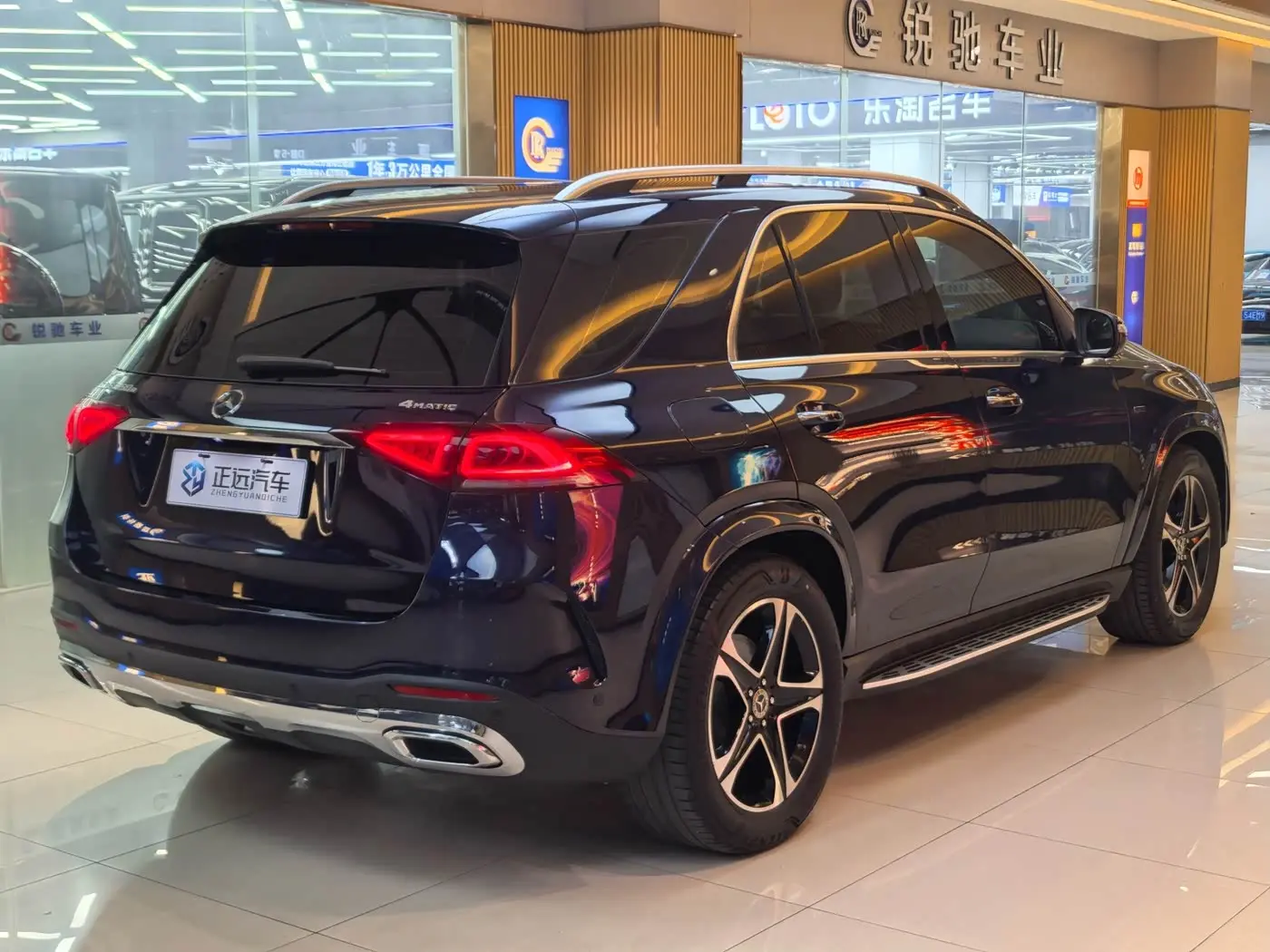 Mercedes-Benz GLE New Energy 2021 — Photo 5/20