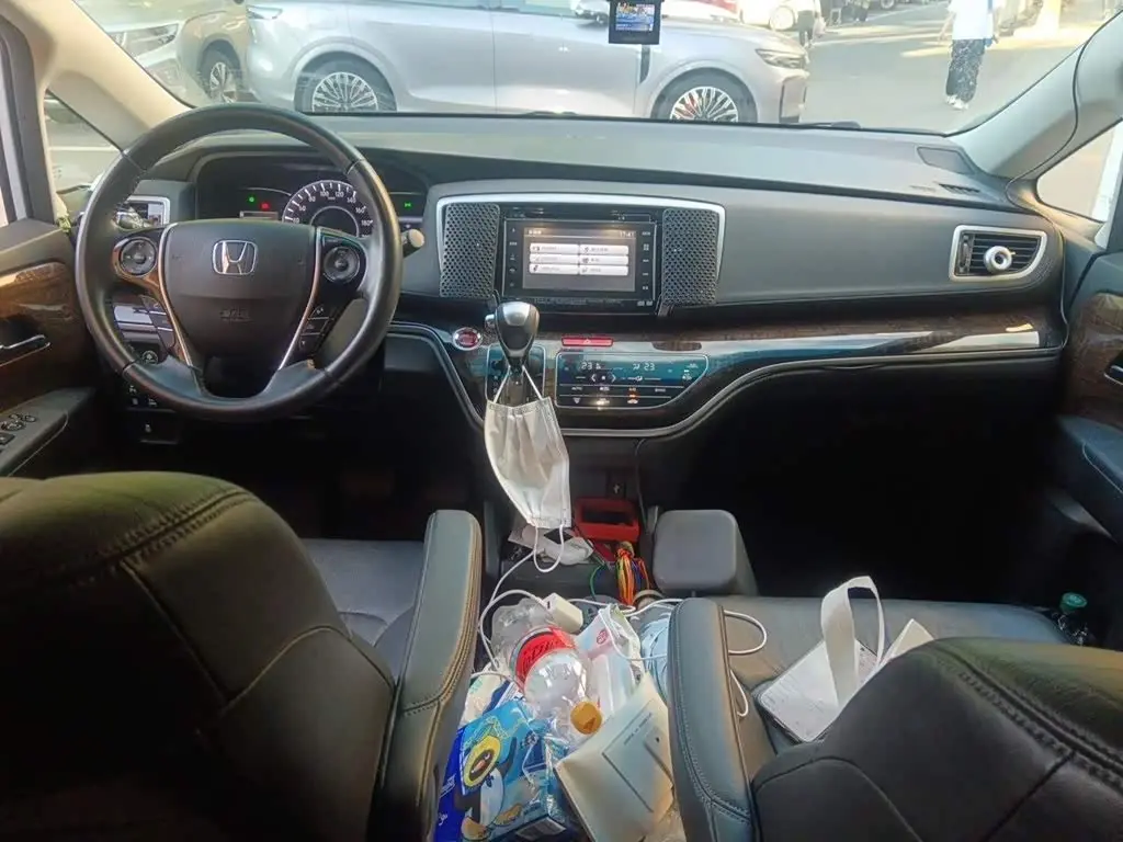 Honda Odyssey 2015 — Photo 13/20