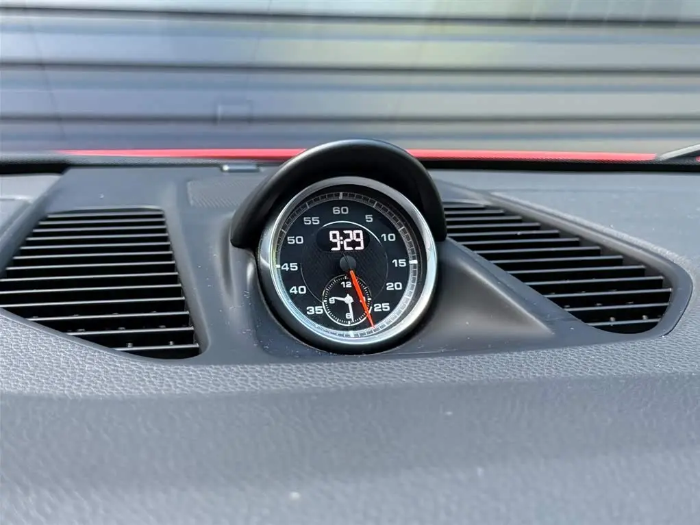 Porsche 911 2018 — Photo 12/16