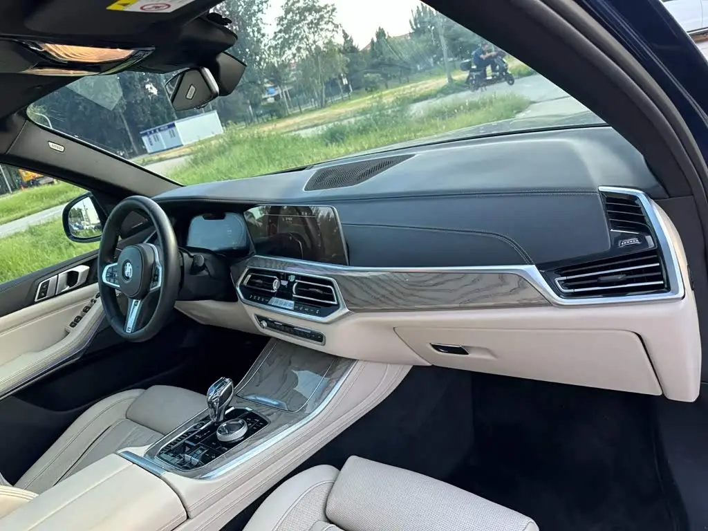 BMW X5 2019 — Фото 18/20