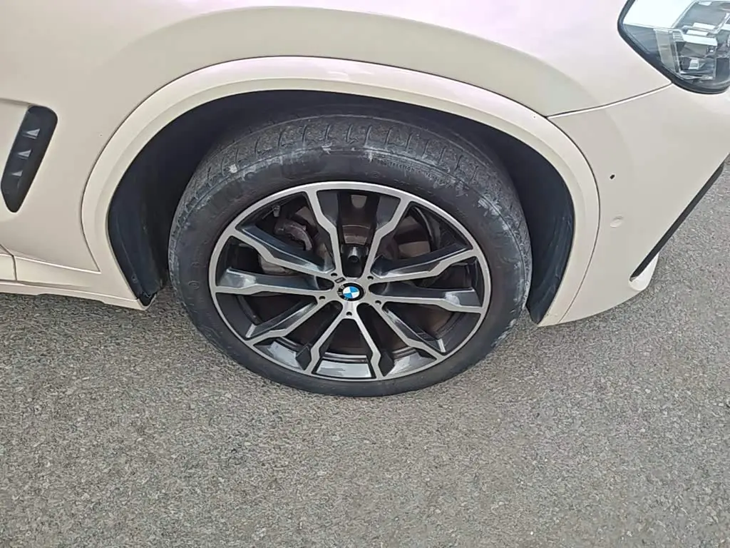 BMW X3 2022 — Photo 12/20