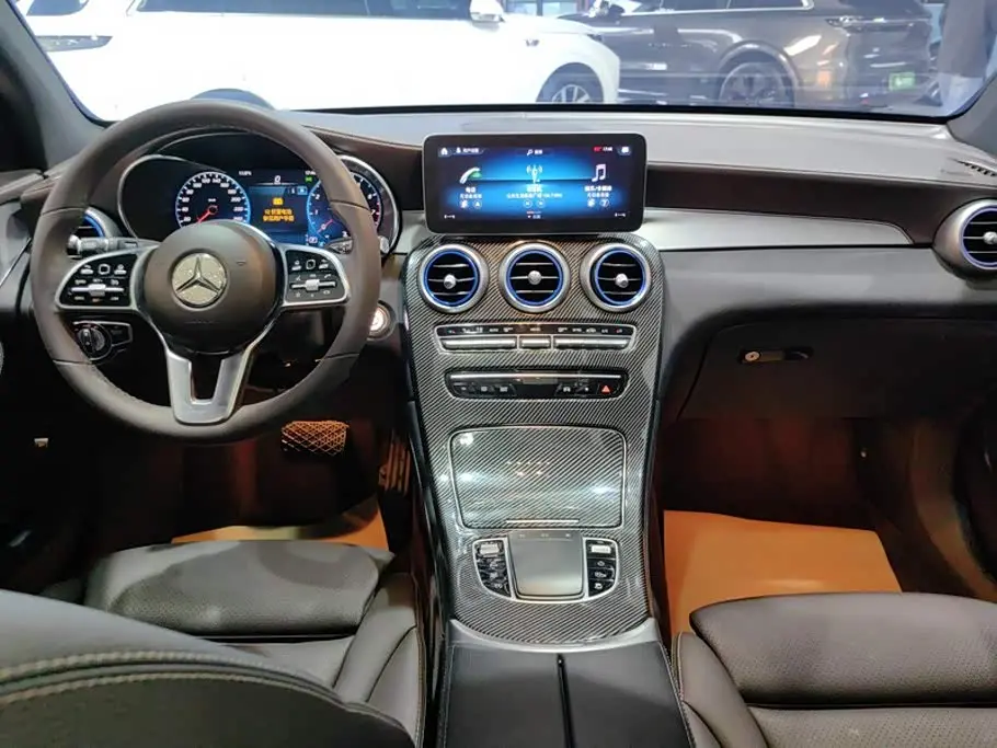 Mercedes-Benz GLC 2021 — Photo 12/16