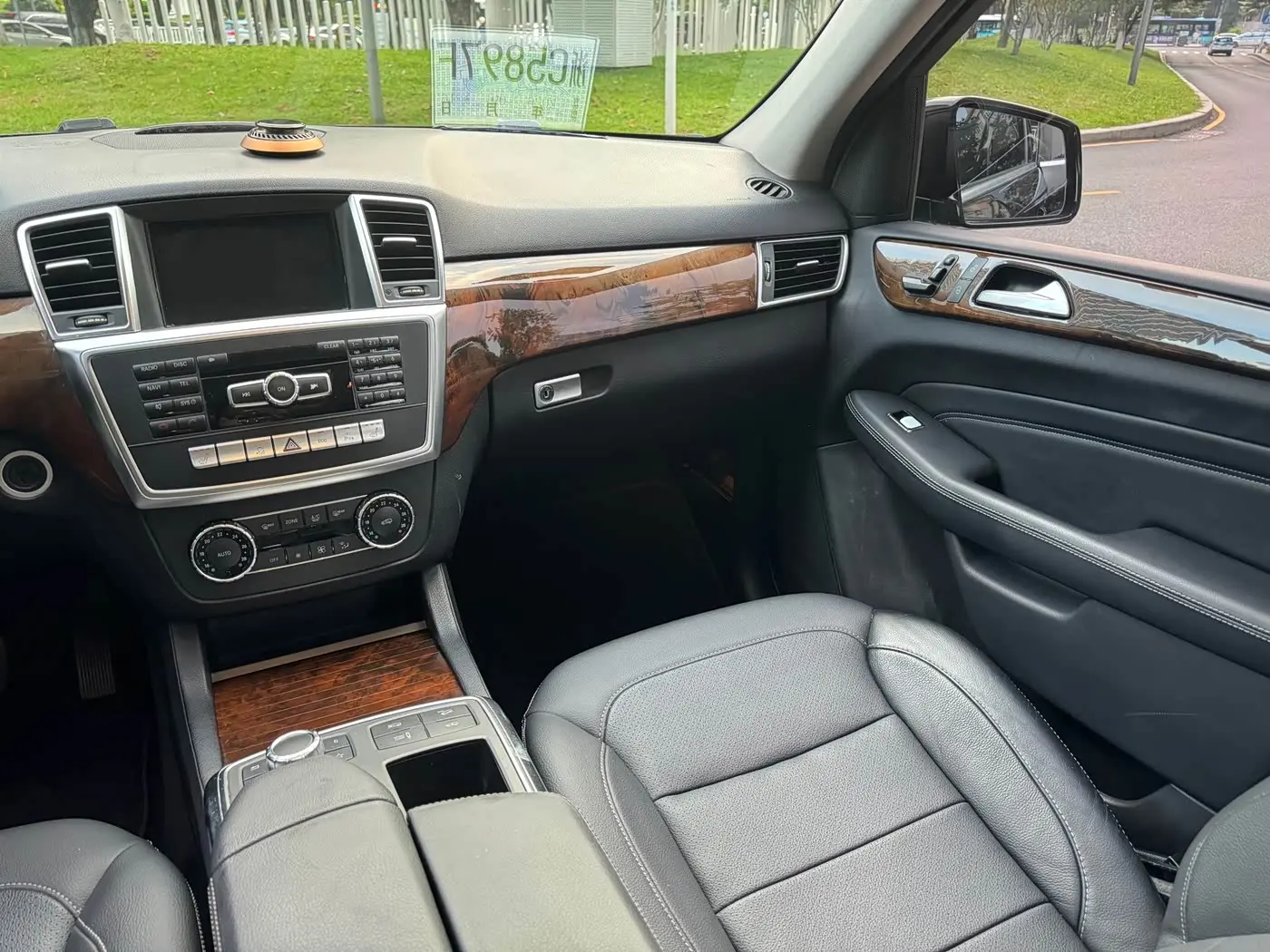 Mercedes-Benz M-Class 2015 — Фото 14/20