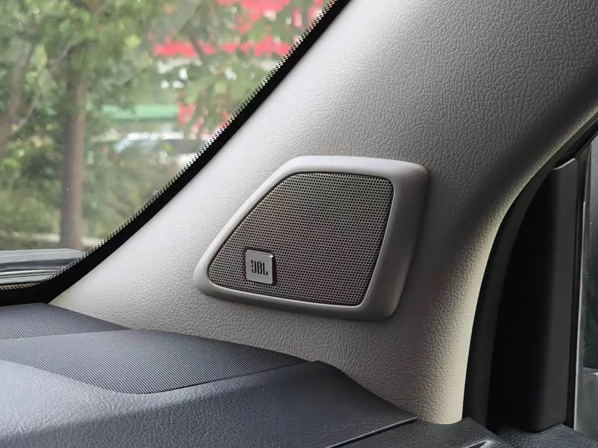 Toyota Prado 2016 — Фото 9/9