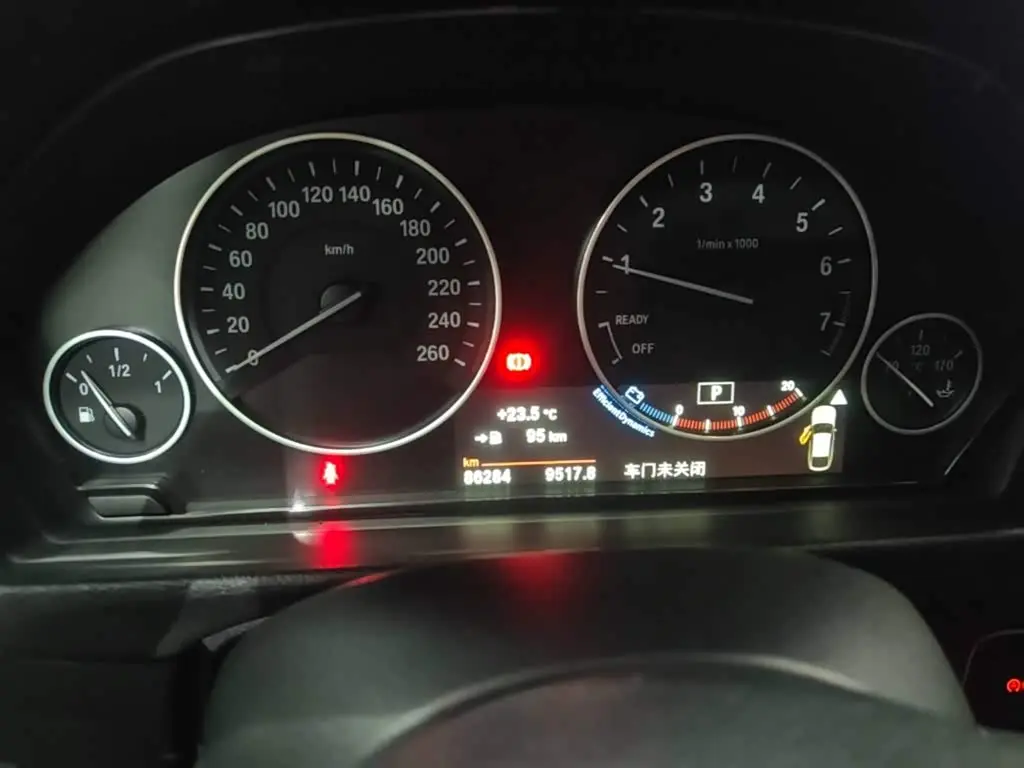 BMW 3 Series GT 2019 — Фото 12/20