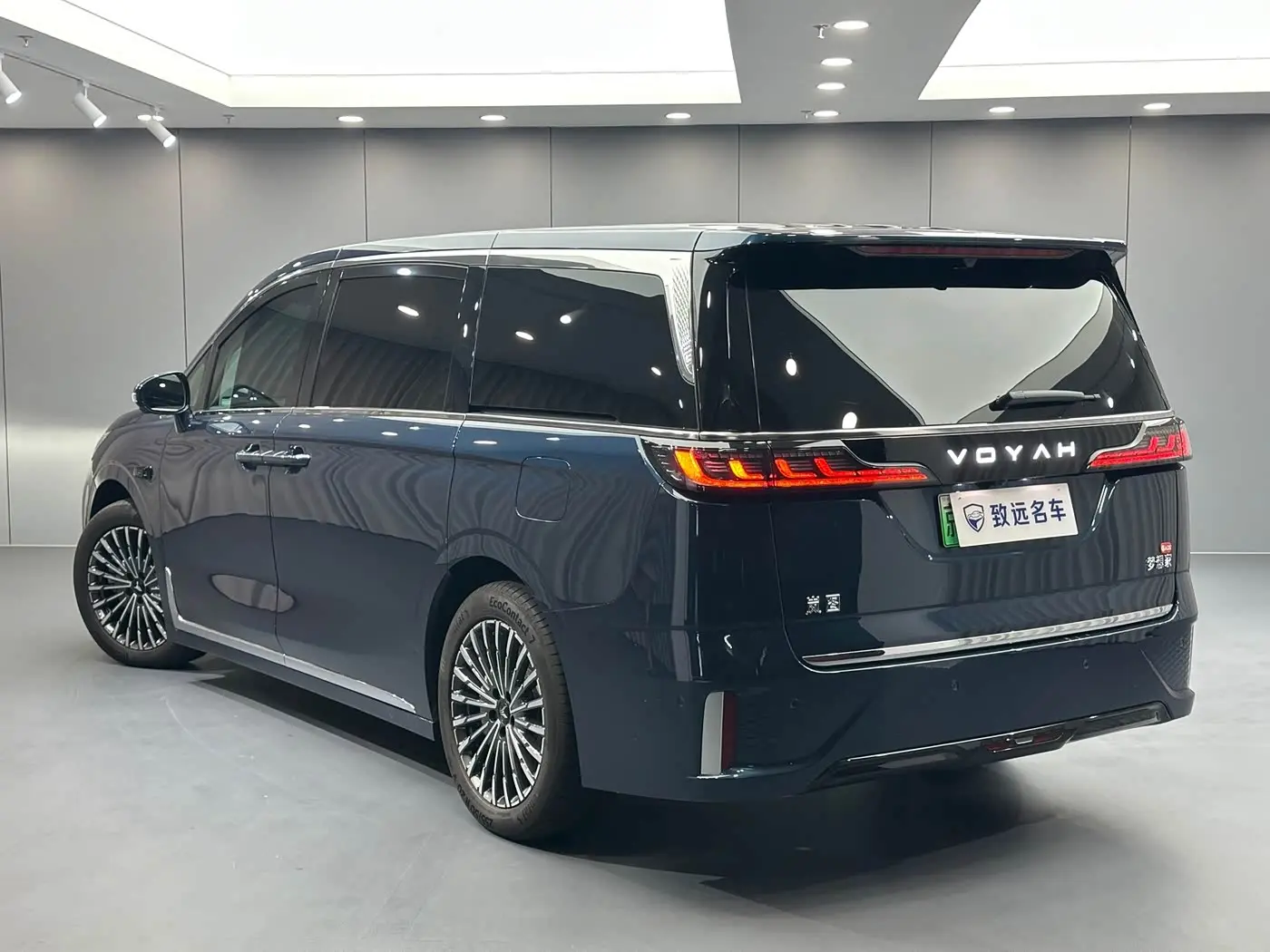 Voyah Auto Voyah Dreamer 2025 — Photo 6/20