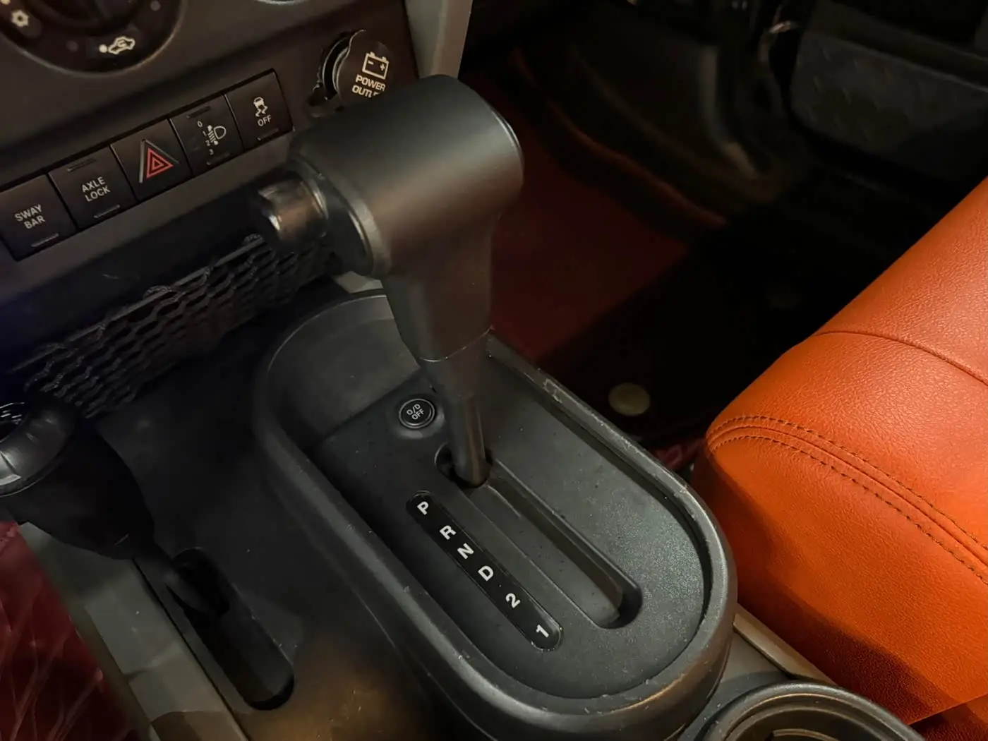 Jeep Wrangler 2010 — Şəkil 16/16