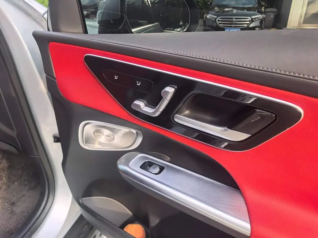 Mercedes-Benz GLC New Energy 2026 — Photo 17/20