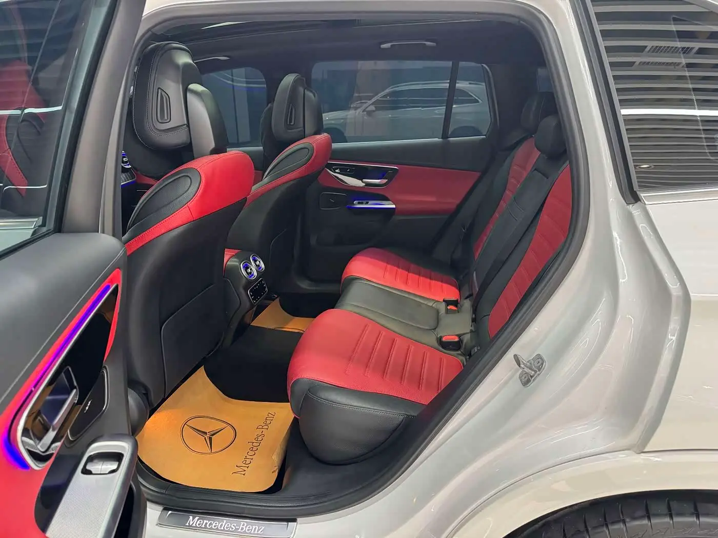 Mercedes-Benz GLC 2023 — Şəkil 14/15