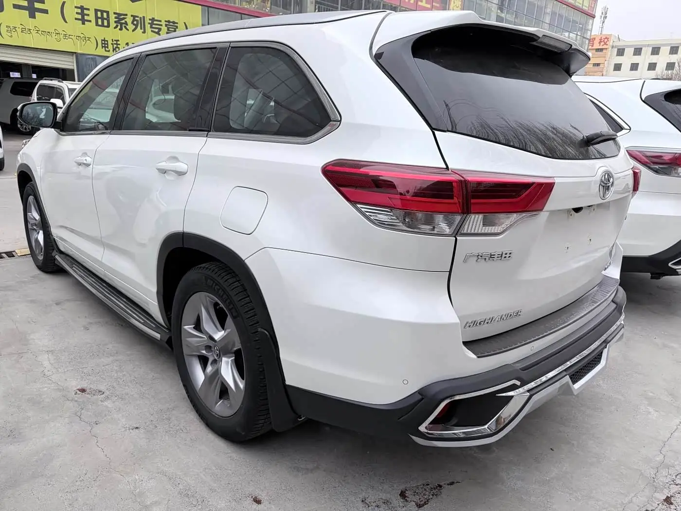 Toyota Highlander 2020 — Photo 19/20
