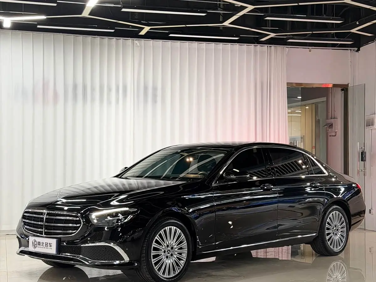 Mercedes-Benz E-Class 2022 — Şəkil 1/15