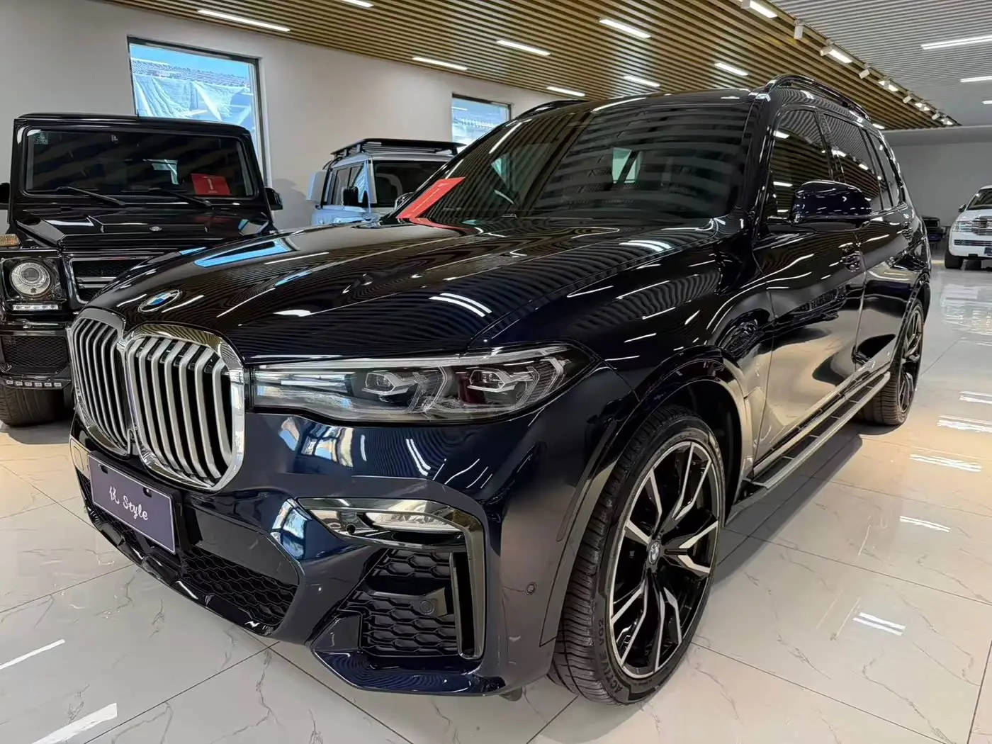 BMW X7 2019 — Şəkil 2/16