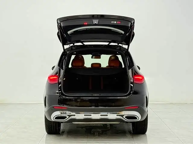 Mercedes-Benz GLC 2025 — Photo 11/12