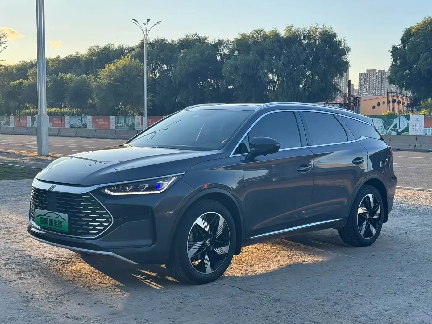 BYD Tang New Energy 2024 — Photo 3/9