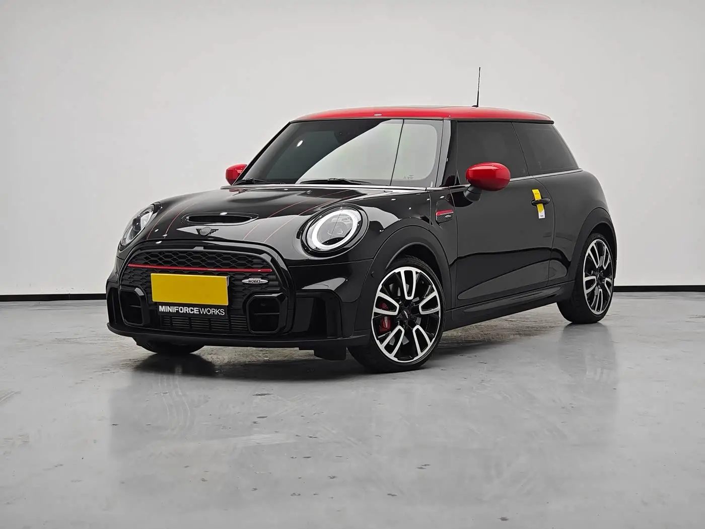 MINI JCW 2022 — Photo 1/20