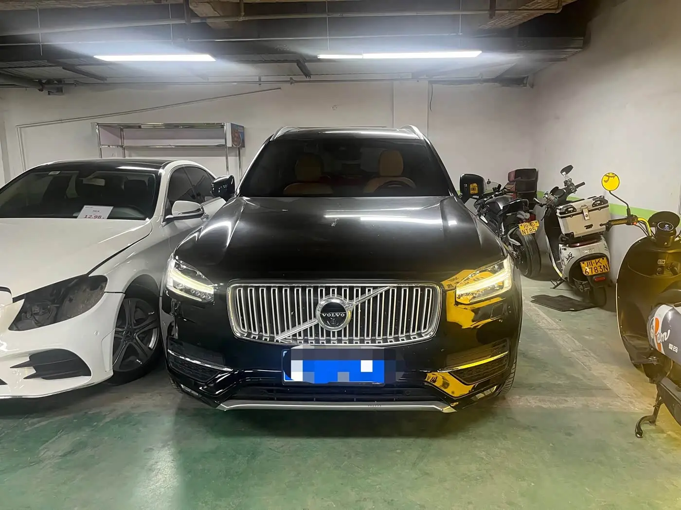 Volvo XC90 2019 — Şəkil 2/9
