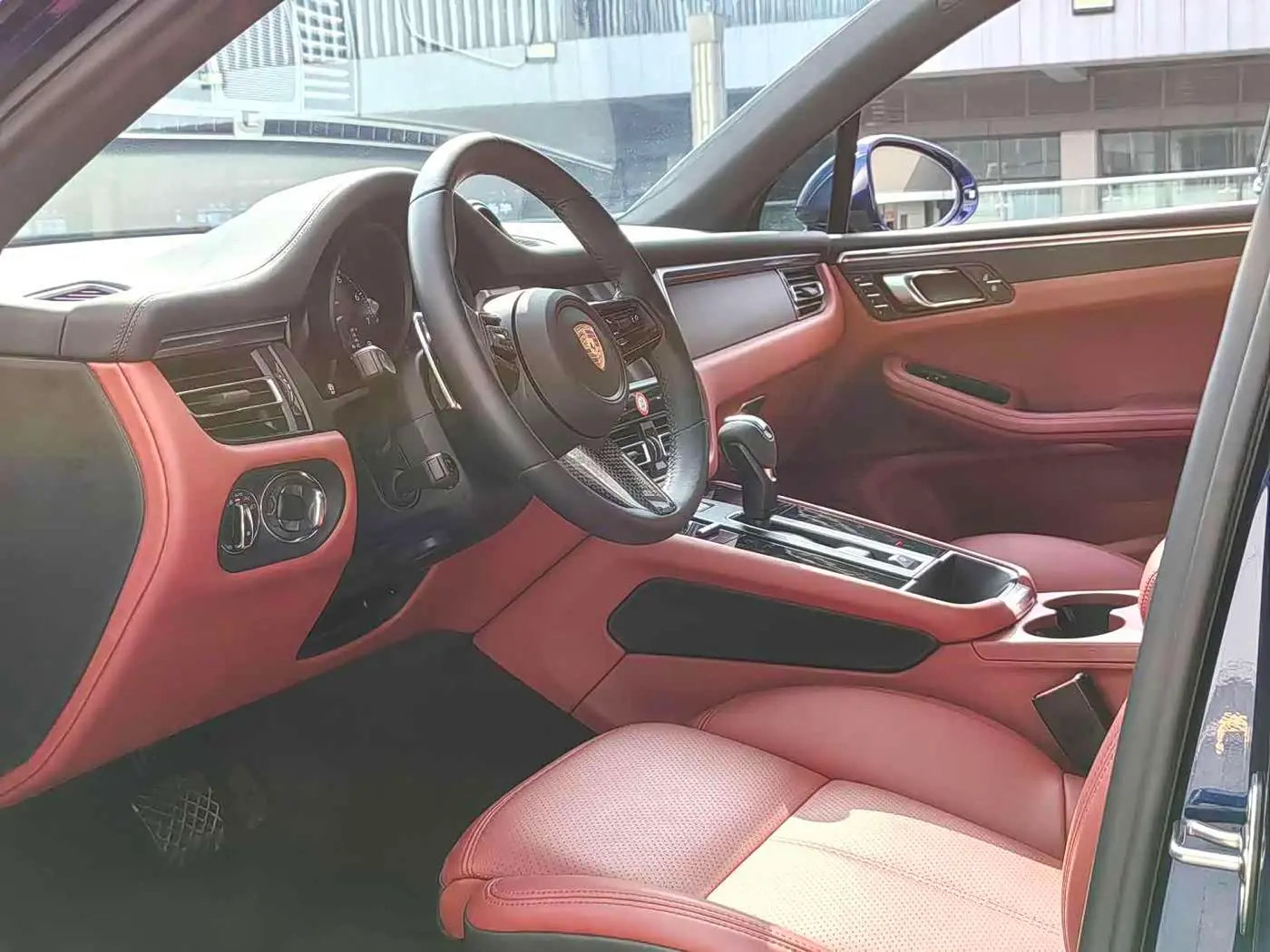 Porsche Macan 2022 — Şəkil 5/8