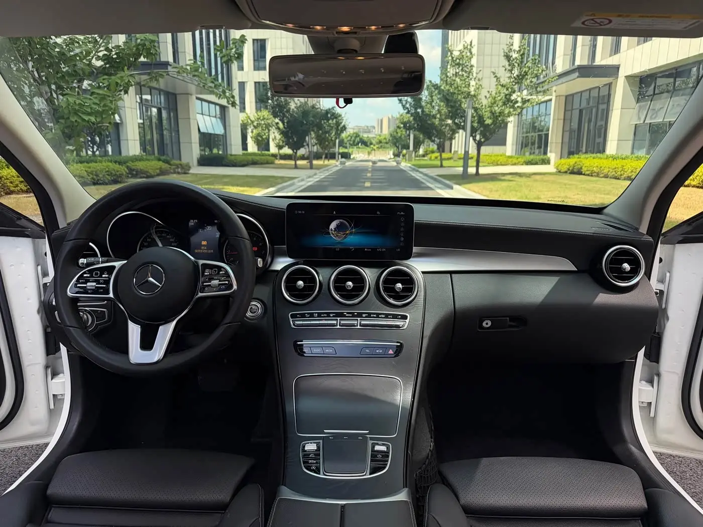 Mercedes-Benz C-Class 2019 — Şəkil 13/20