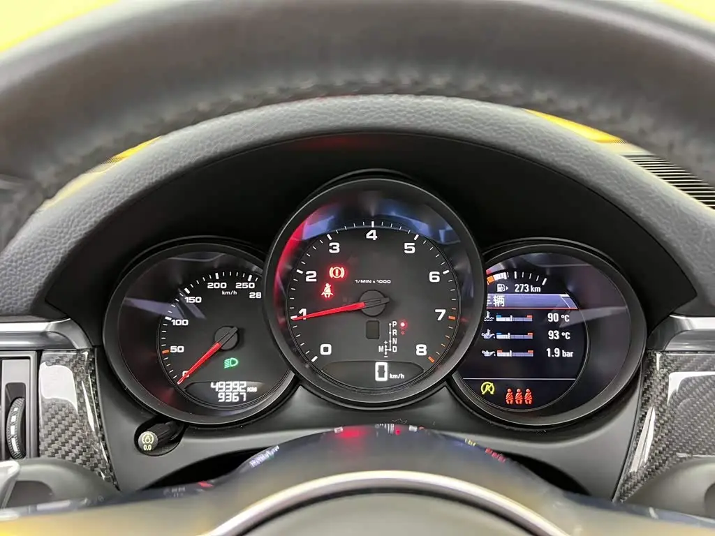 Porsche Macan 2019 — Photo 16/20