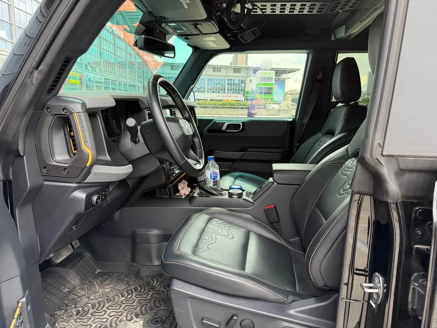 Ford Bronco 2024 — Photo 6/14