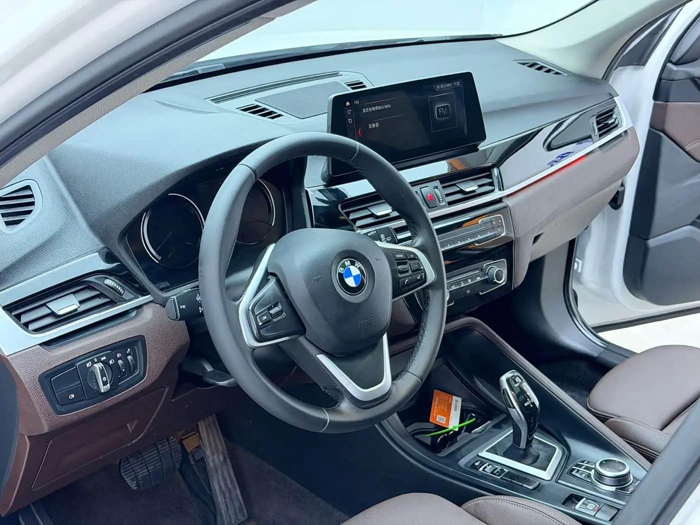 BMW X1 2023 — Photo 6/20