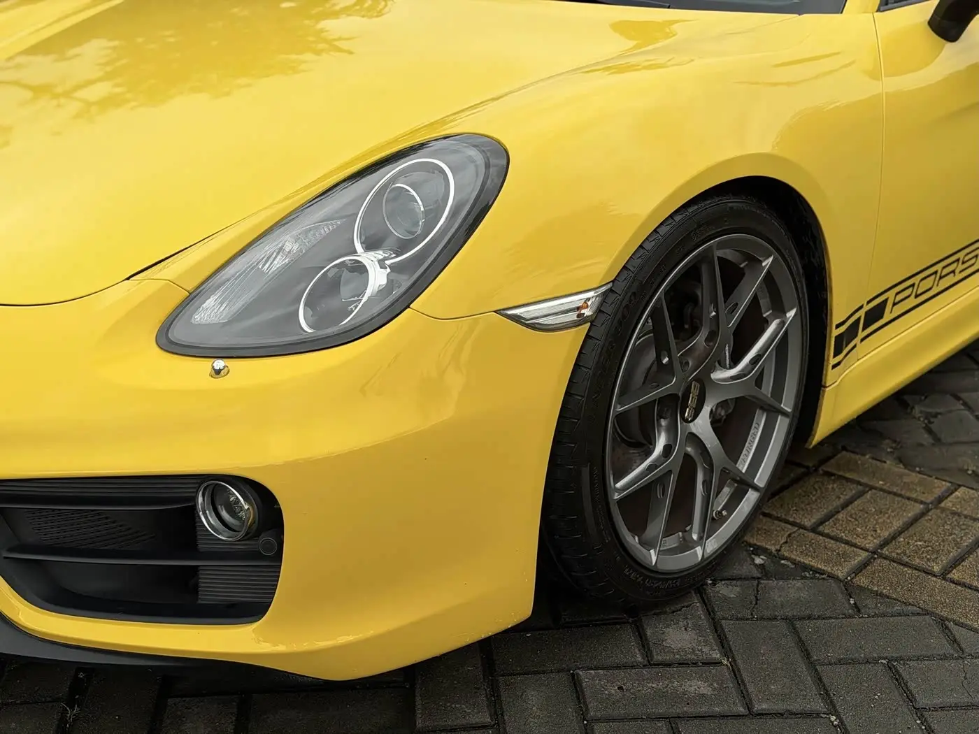 Porsche Cayman 2015 — Photo 4/17
