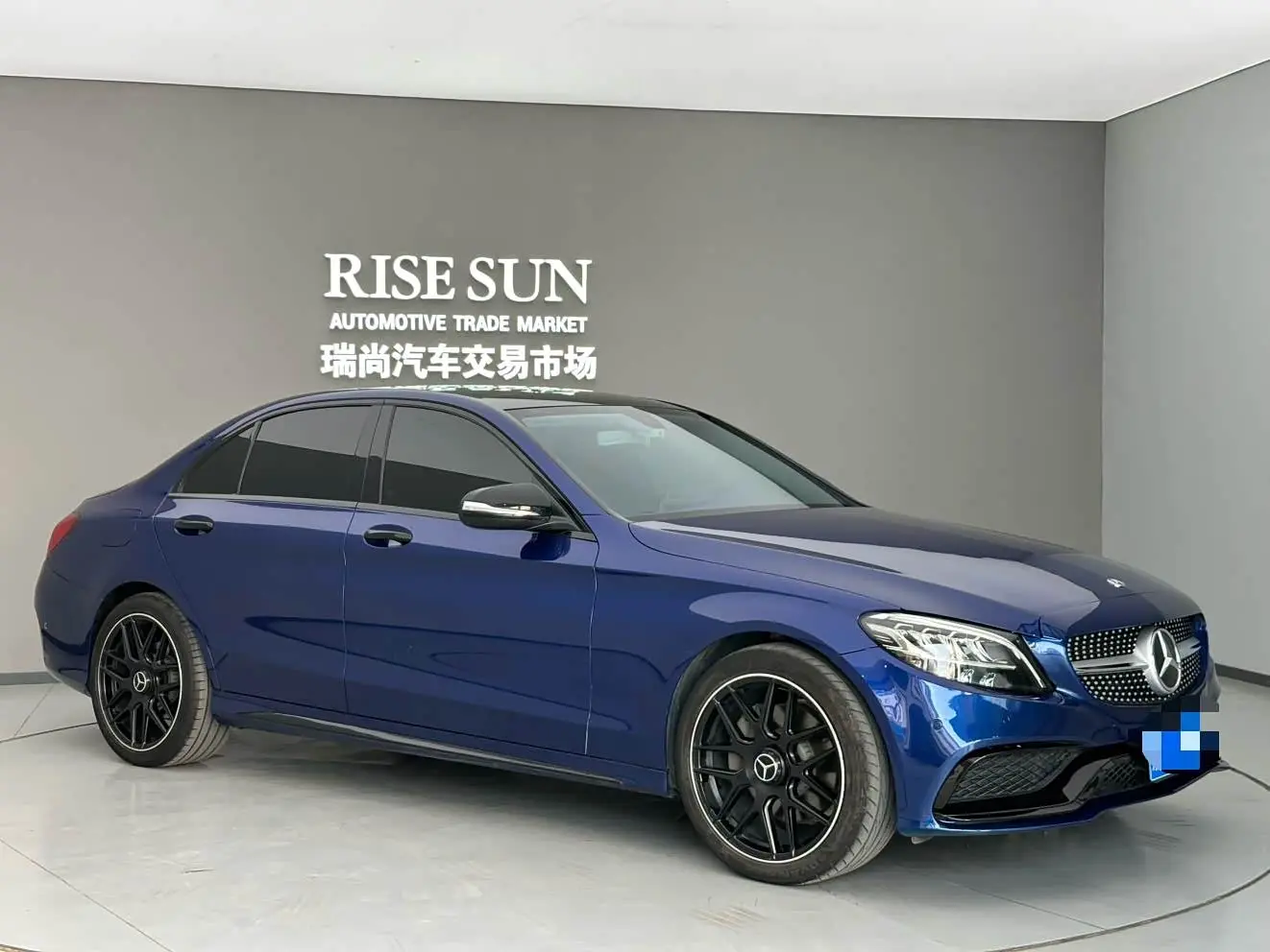 Mercedes-Benz C-Class 2019 — Фото 9/9