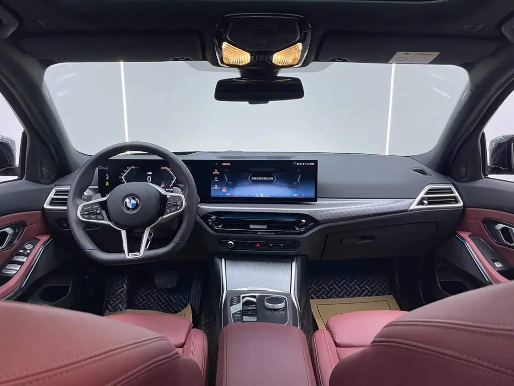 BMW 3 Series 2025 — Photo 20/20