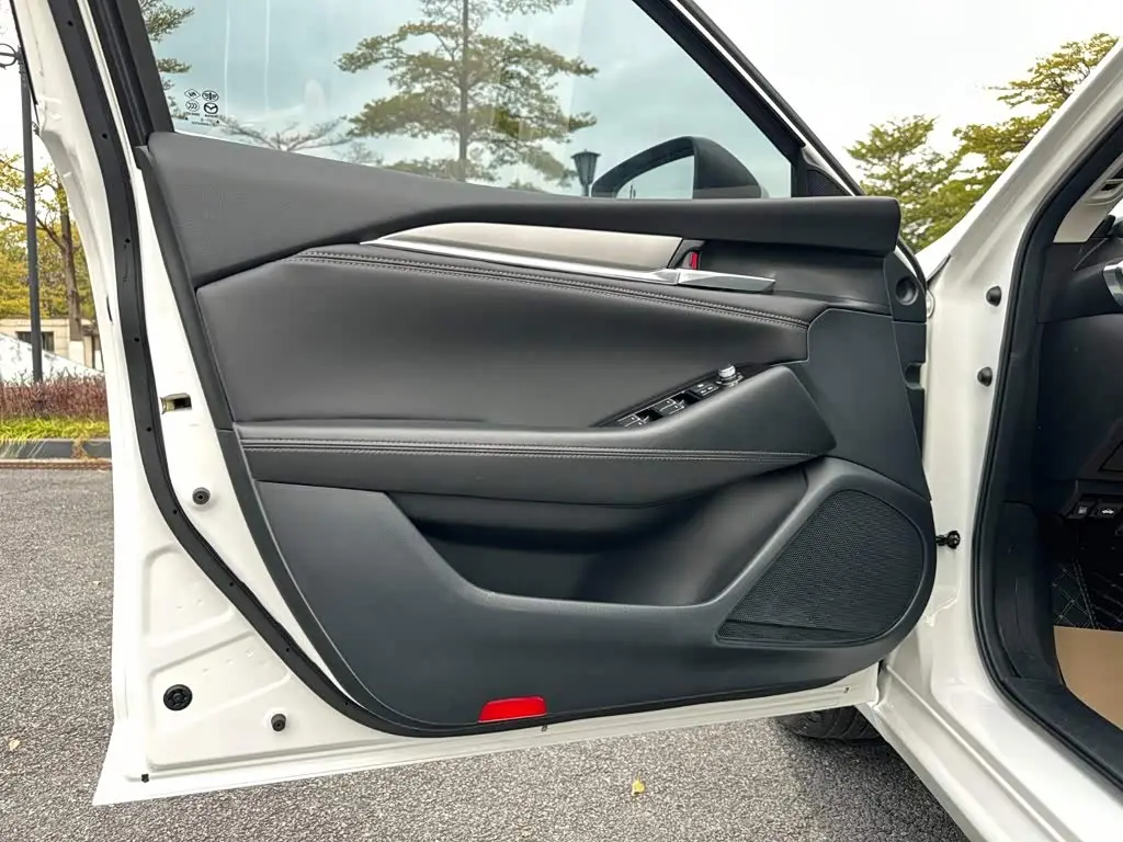 Mazda Atenza 2021 — Photo 4/20