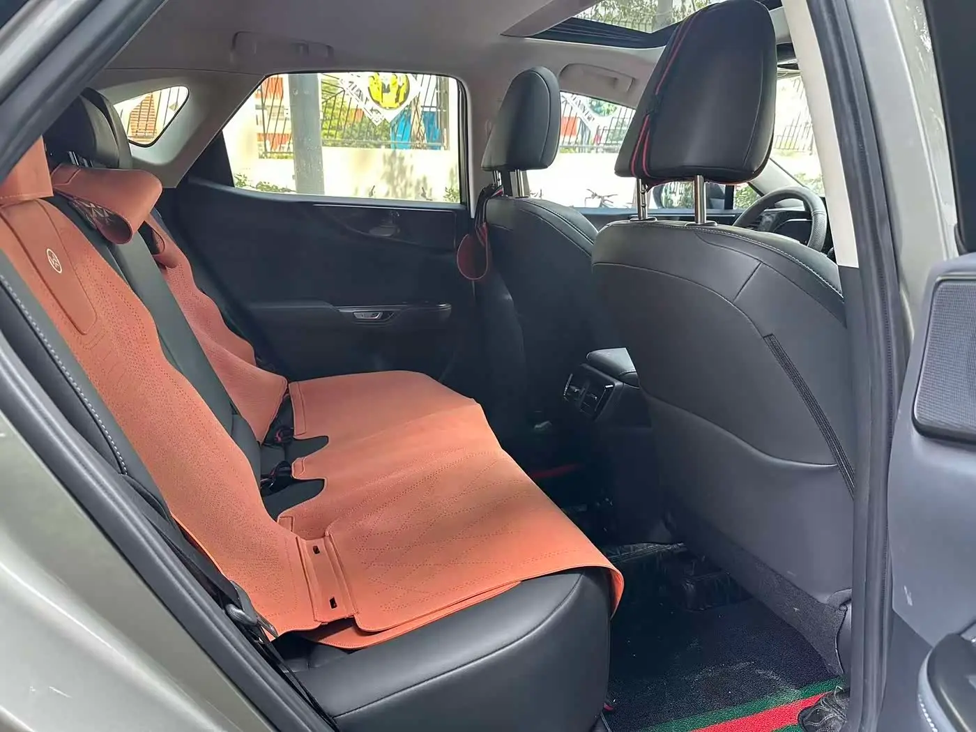Lexus NX 2023 — Photo 12/13