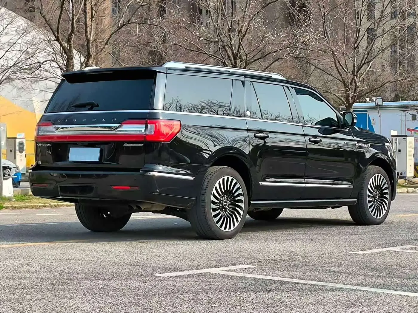 Lincoln Navigator 2021 — Photo 20/20