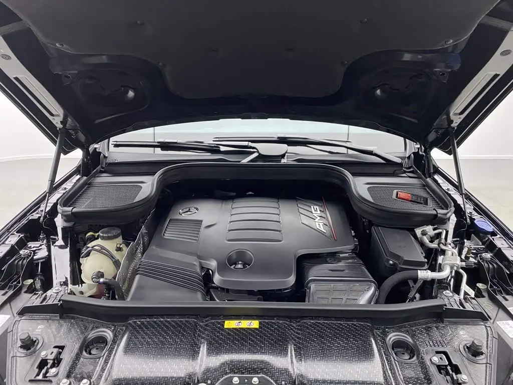 Mercedes-Benz GLE AMG 2024 — Фото 8/20