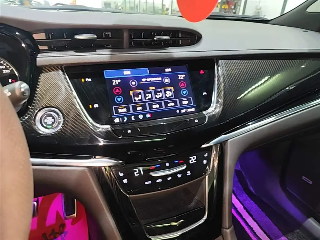 Cadillac XT6 2024 — Photo 13/20