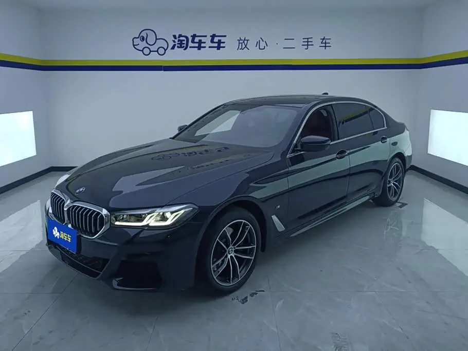 BMW 5 Series 2023 — Фото 1/16