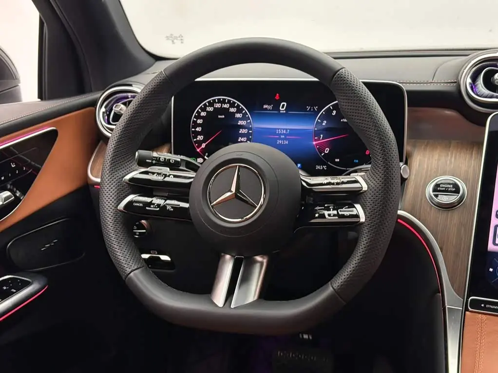 Mercedes-Benz GLC 2024 — Фото 12/16