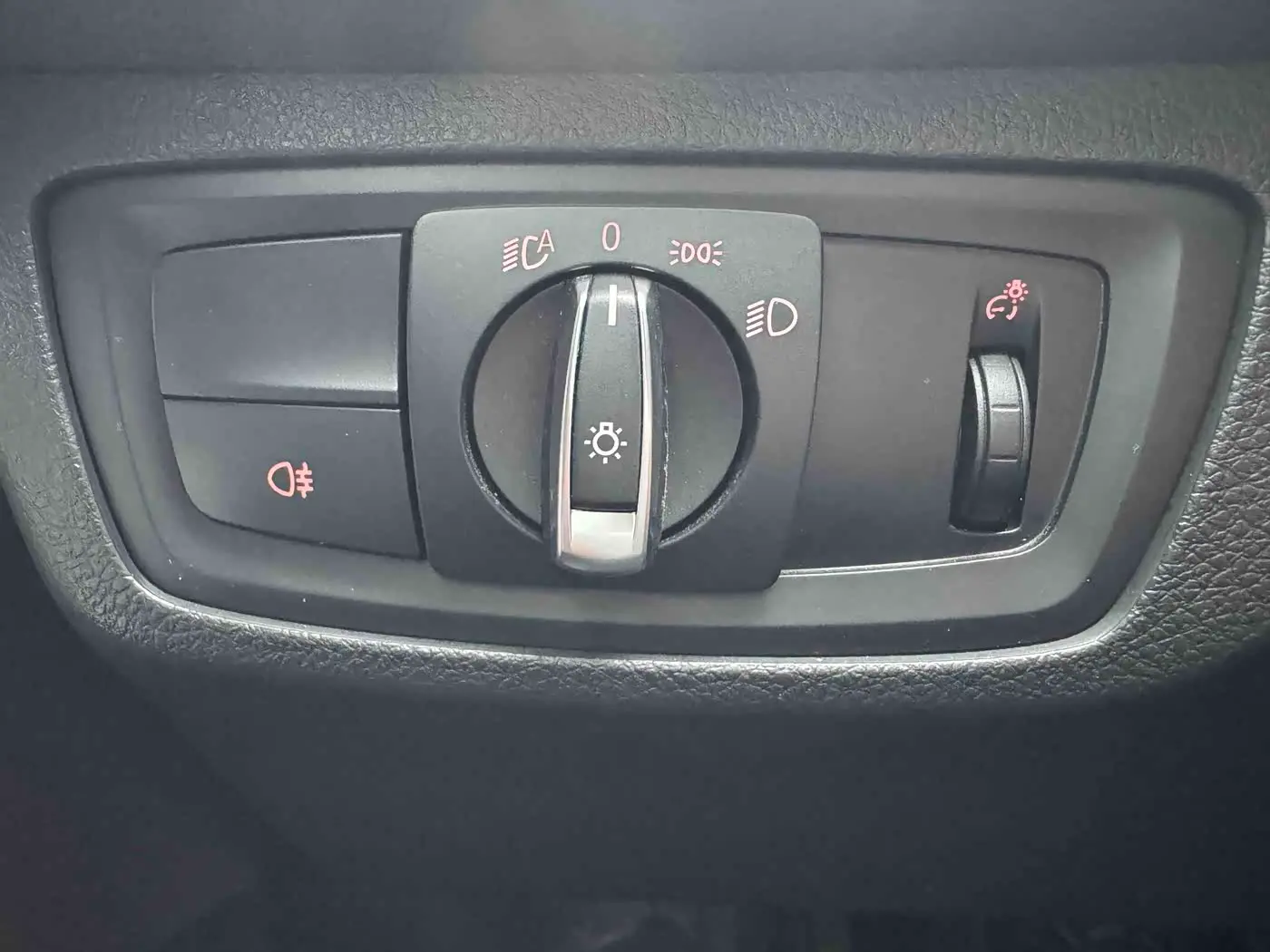 BMW 1 Series 2022 — Photo 15/20