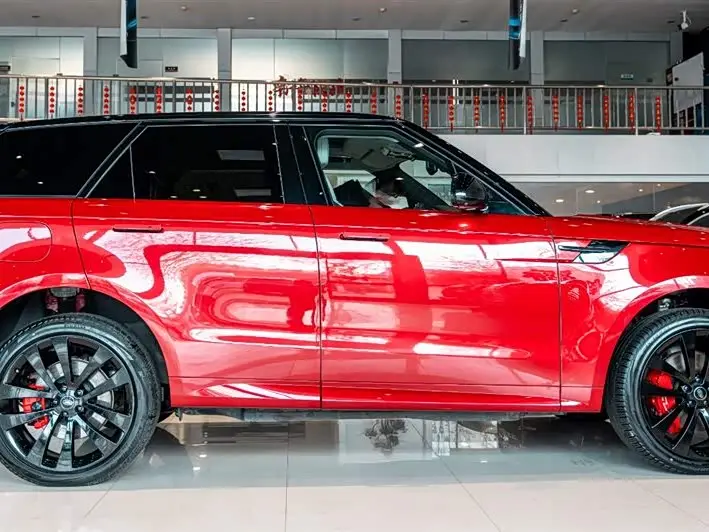 Land Rover Range Rover Sport PHEV 2024 — Фото 4/18