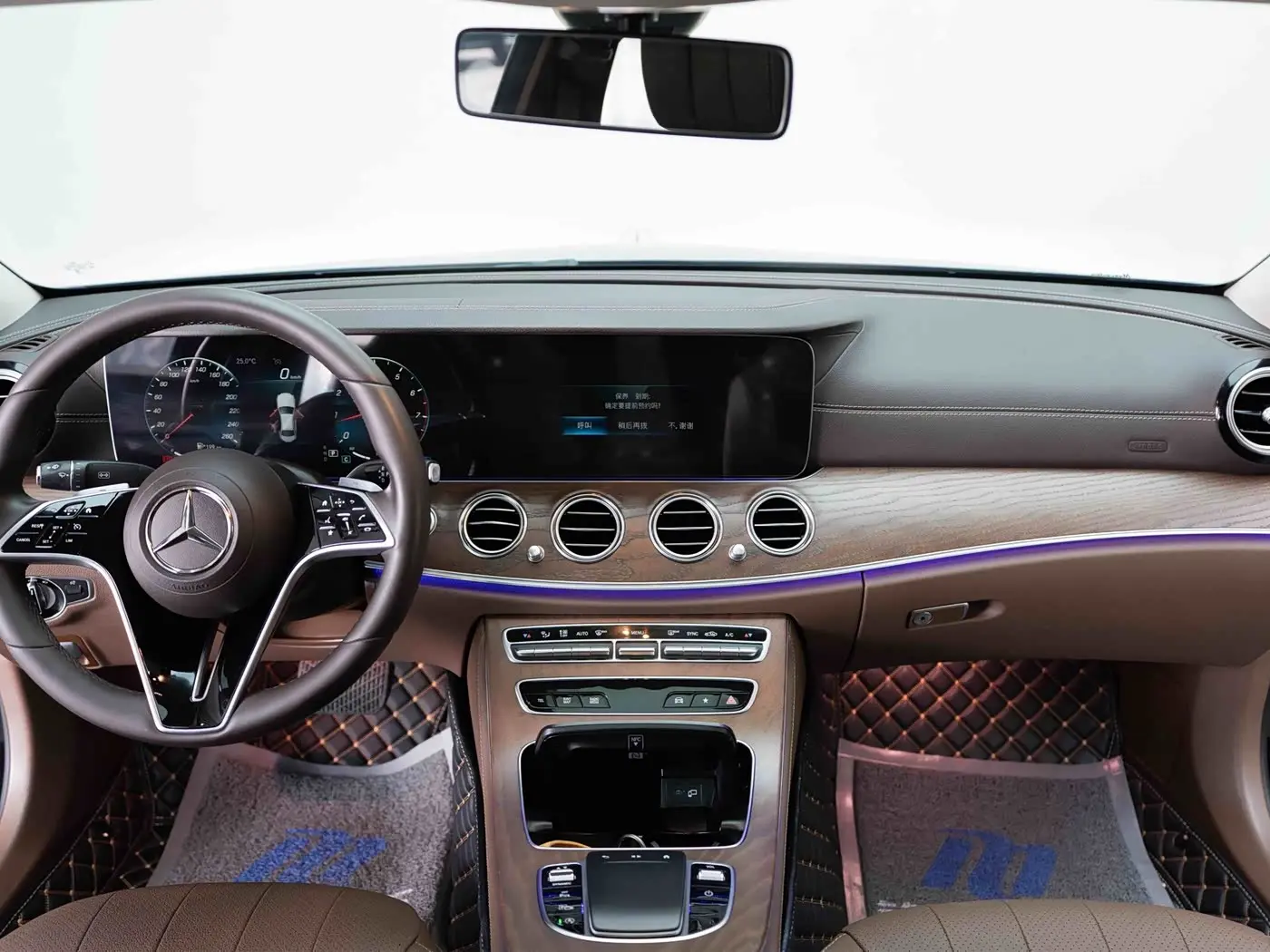 Mercedes-Benz E-Class 2023 — Фото 11/15