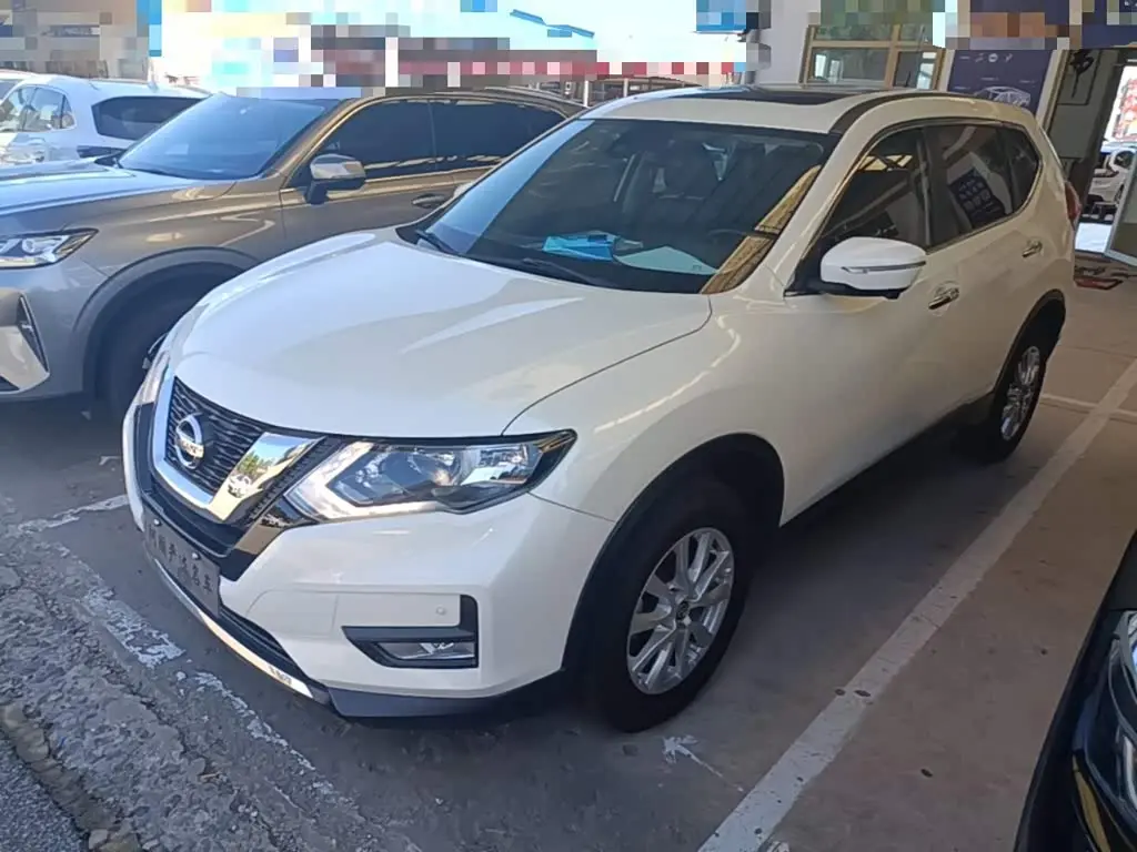 Nissan X-Trail 2019 — Photo 1/20