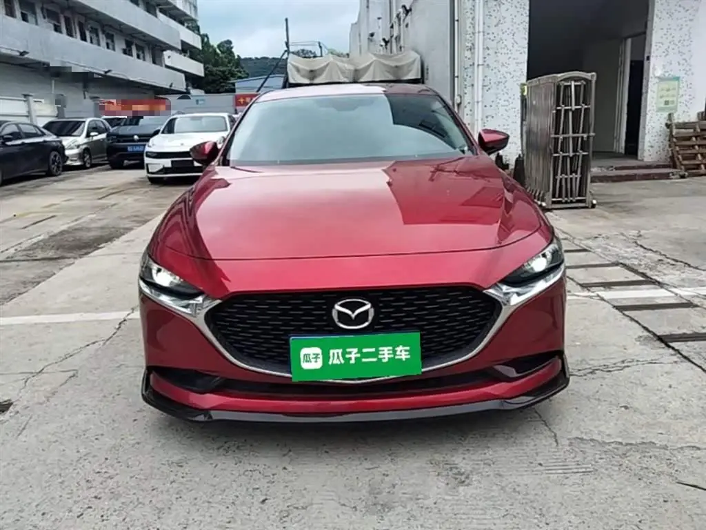 Mazda Mazda3 Axela 2023 — Photo 3/20