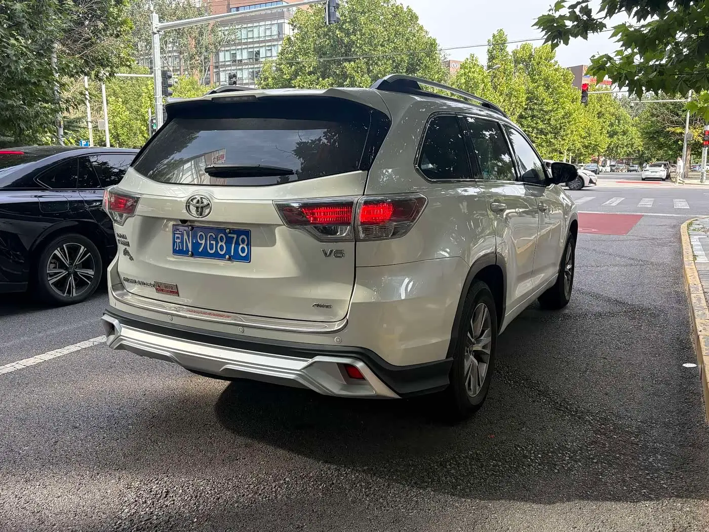 Toyota Highlander 2016 — ფოტო 9/9