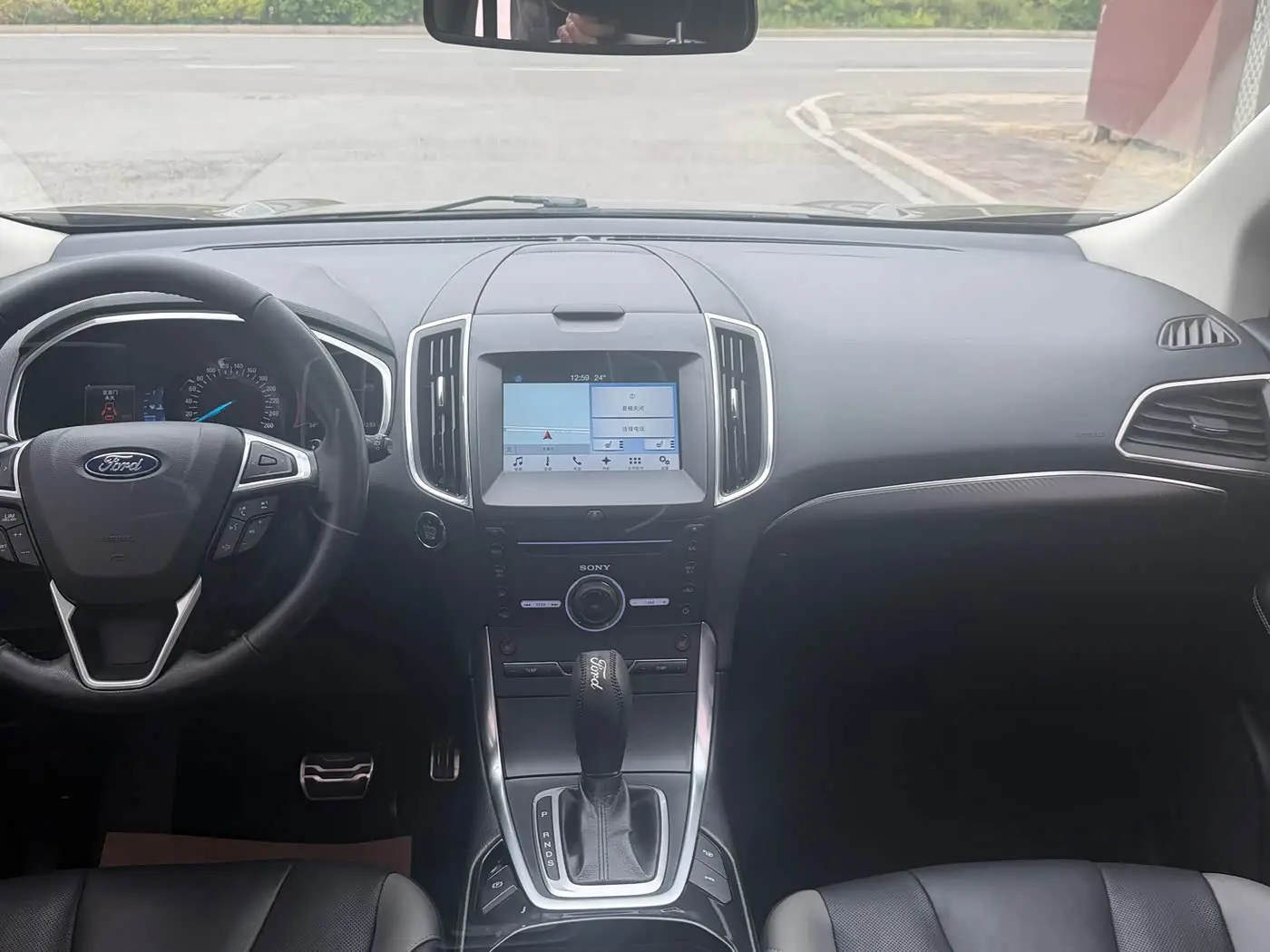 Ford Edge 2018 — Şəkil 14/17
